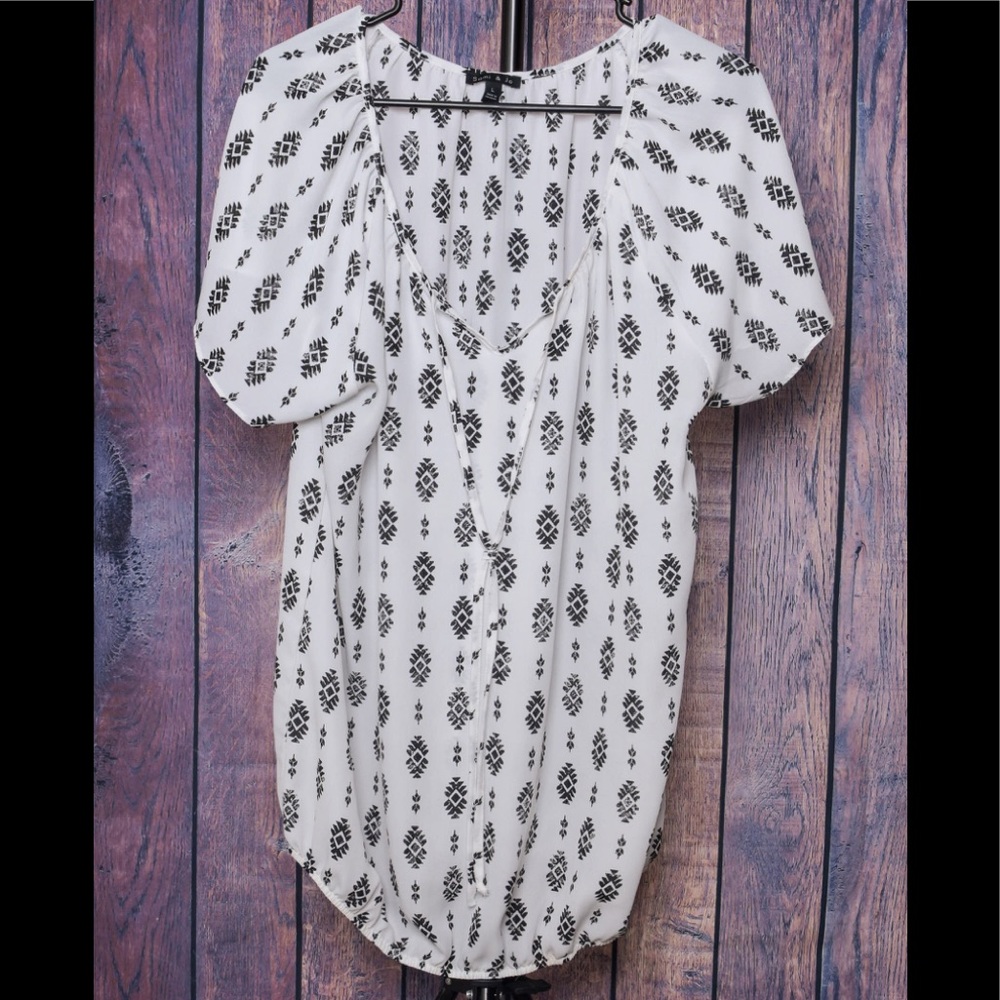 Black and white Aztec blouse